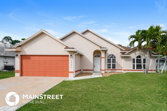 1721 SW Whipple Ave in Port St. Lucie, FL - Building Photo - Building Photo