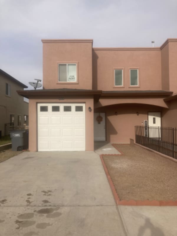 5909 Cielo De Oro Pl in El Paso, TX - Building Photo - Building Photo