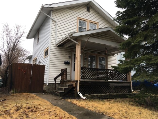 property at 640 W State Blvd