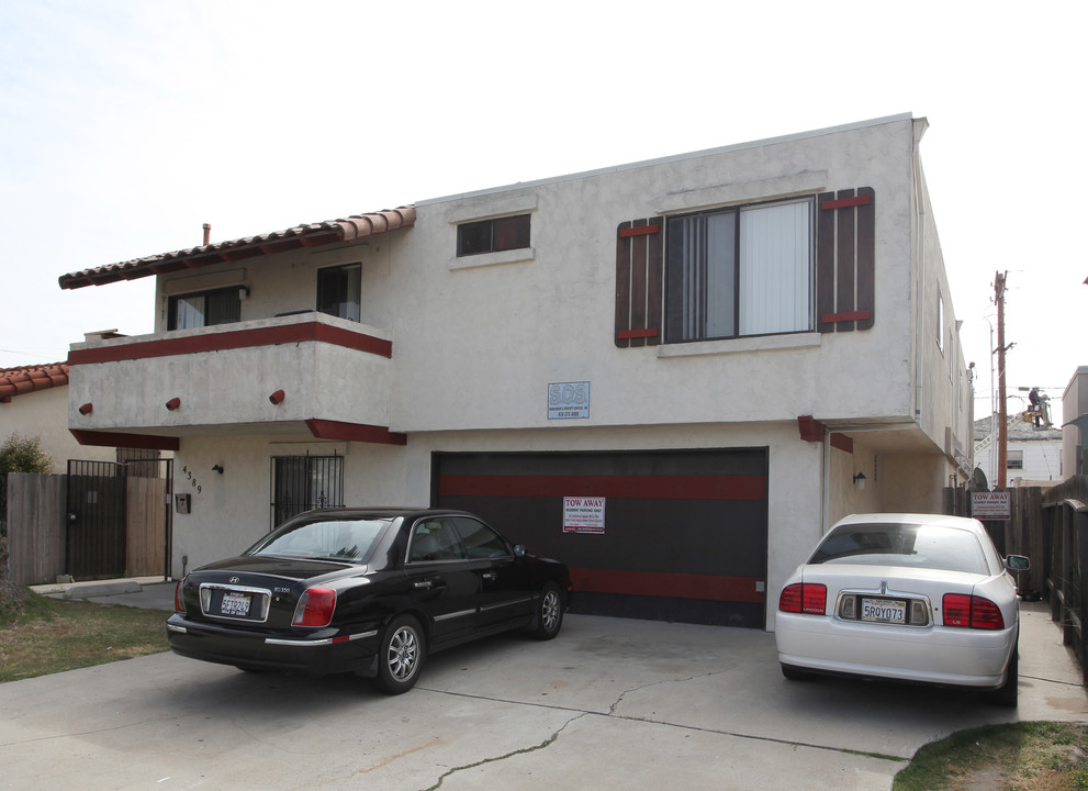 4389 N 39th St in San Diego, CA - Building Photo