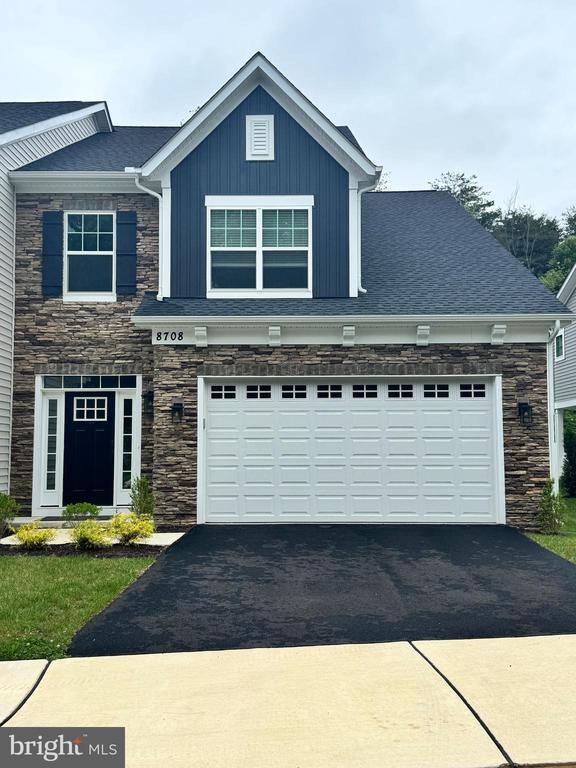 property at 8708 Southrun Ct