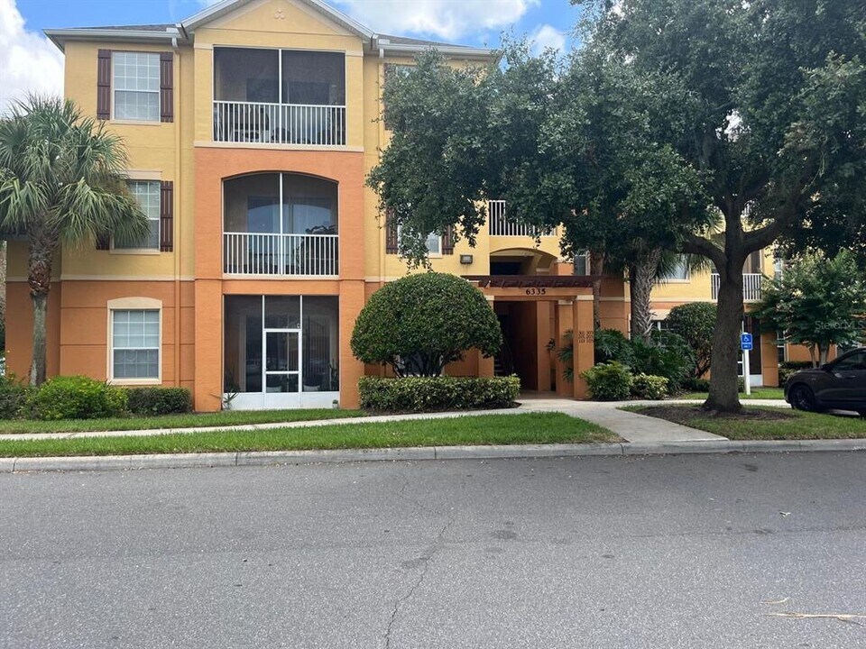 6335 Contessa Dr in Orlando, FL - Building Photo