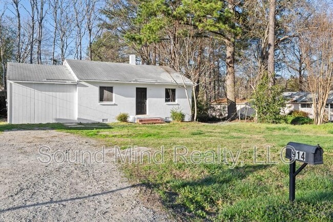 914 Ranch Farm Rd in Raleigh, NC - Building Photo - Building Photo