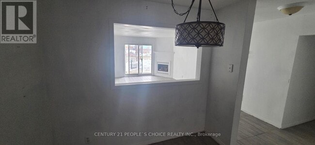 3784 Sinnicks Ave in Niagara Falls, ON - Building Photo - Building Photo