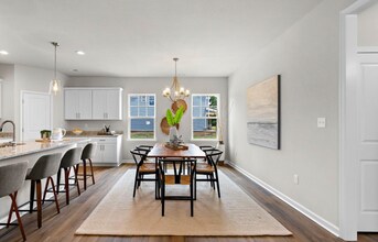 1001 Hillpoint Rd in Suffolk, VA - Building Photo - Building Photo