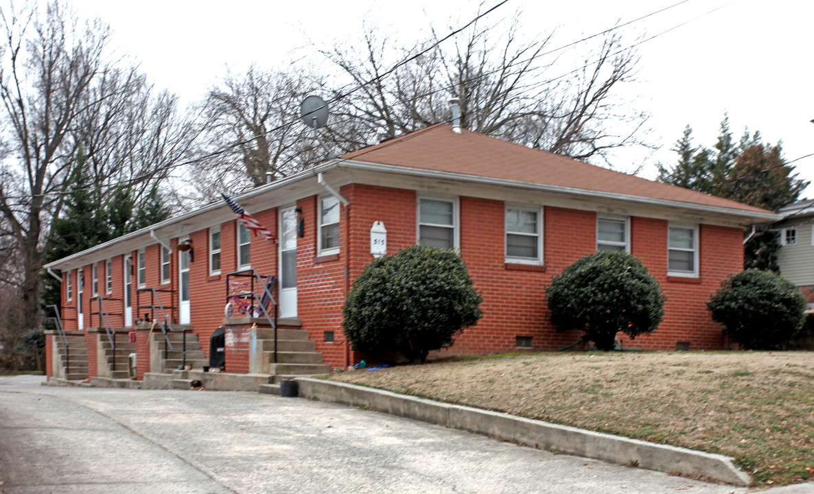 515 Guilford Ave in Greensboro, NC - Building Photo