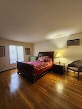 3 3 Hook Rd in Poughkeepsie, NY - Building Photo - Building Photo