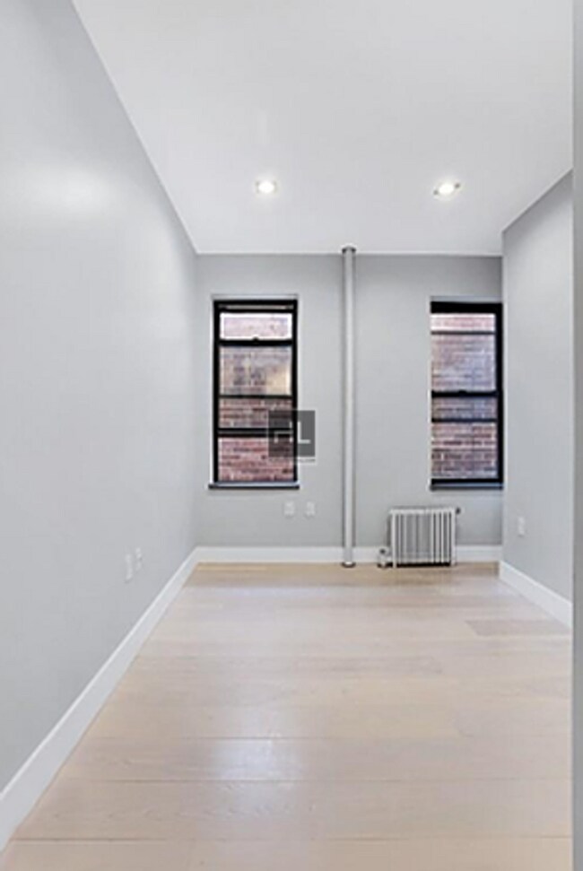 STANTON ST. in New York, NY - Building Photo - Building Photo