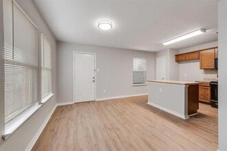 7532 Rock Garden Trail in Fort Worth, TX - Building Photo - Building Photo