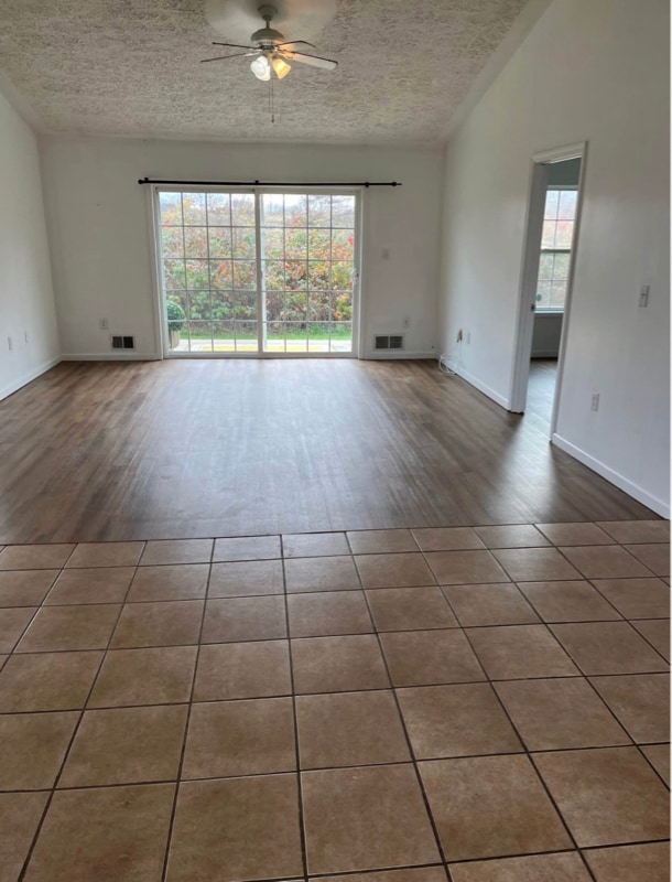 107 Ellistown Rd in Waverly, NY - Building Photo - Building Photo