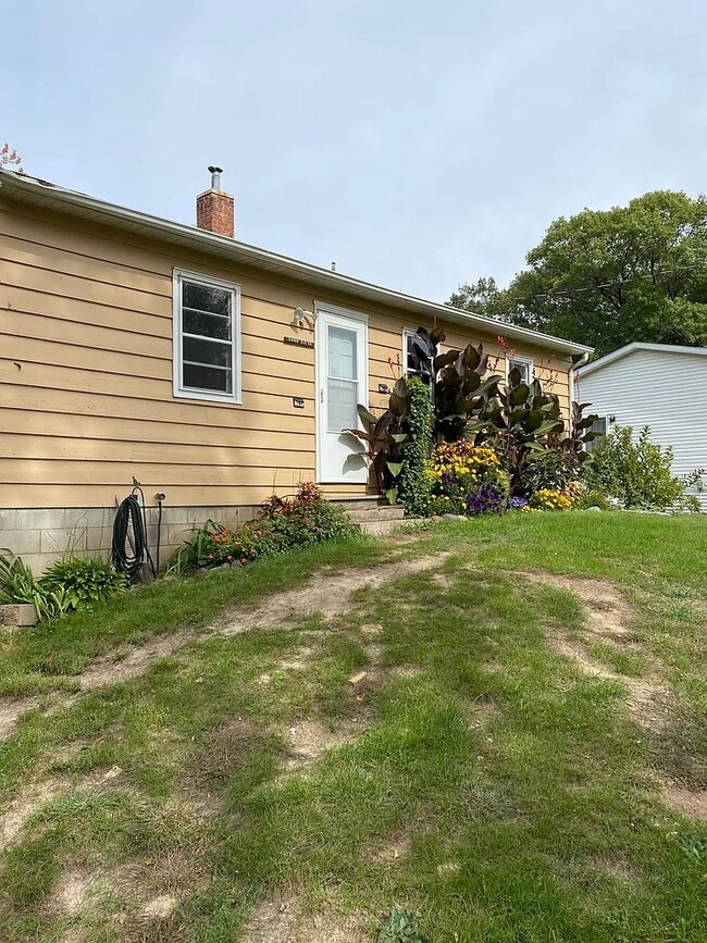 2099 317th Ave NE in Cambridge, MN - Building Photo - Building Photo