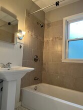 1429 NE Mason St, Unit 1429 in Portland, OR - Building Photo - Building Photo