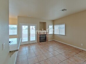 956 Rainbow Rock St in Las Vegas, NV - Building Photo - Building Photo