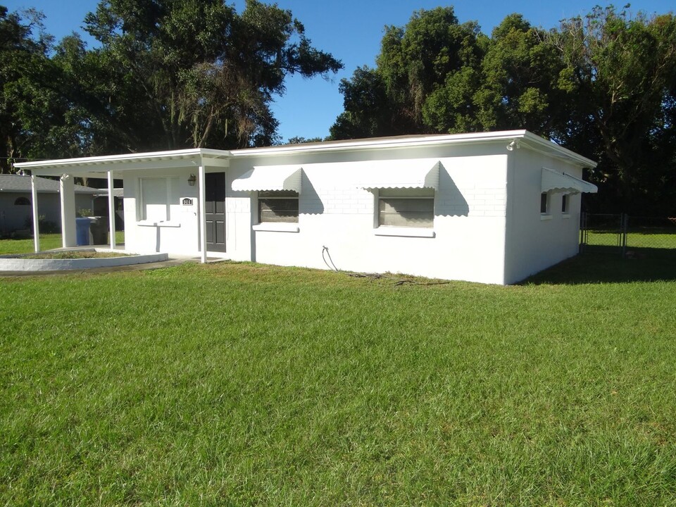 8414 N Gomez Ave in Tampa, FL - Building Photo