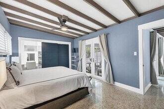 1116 Westway Dr in Sarasota, FL - Building Photo - Building Photo