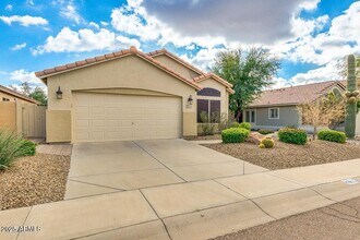4611 E Juana Ct in Cave Creek, AZ - Building Photo - Building Photo