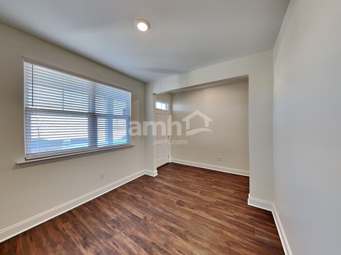2068 Williamshire Ln in Nashville, TN - Building Photo