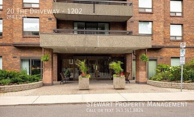20 The Driveway in Ottawa, ON - Building Photo - Building Photo