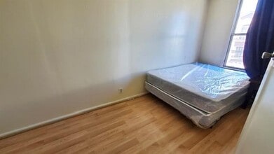 125-127-127 Beacon Ave in Jersey City, NJ - Building Photo - Building Photo