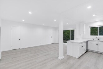 1138 S Cardiff Ave in Los Angeles, CA - Building Photo - Building Photo