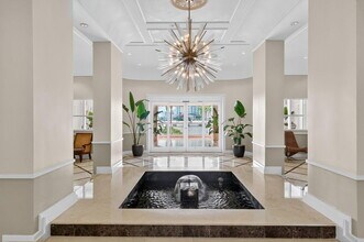 701 Brickell Key Blvd in Miami, FL - Building Photo - Building Photo