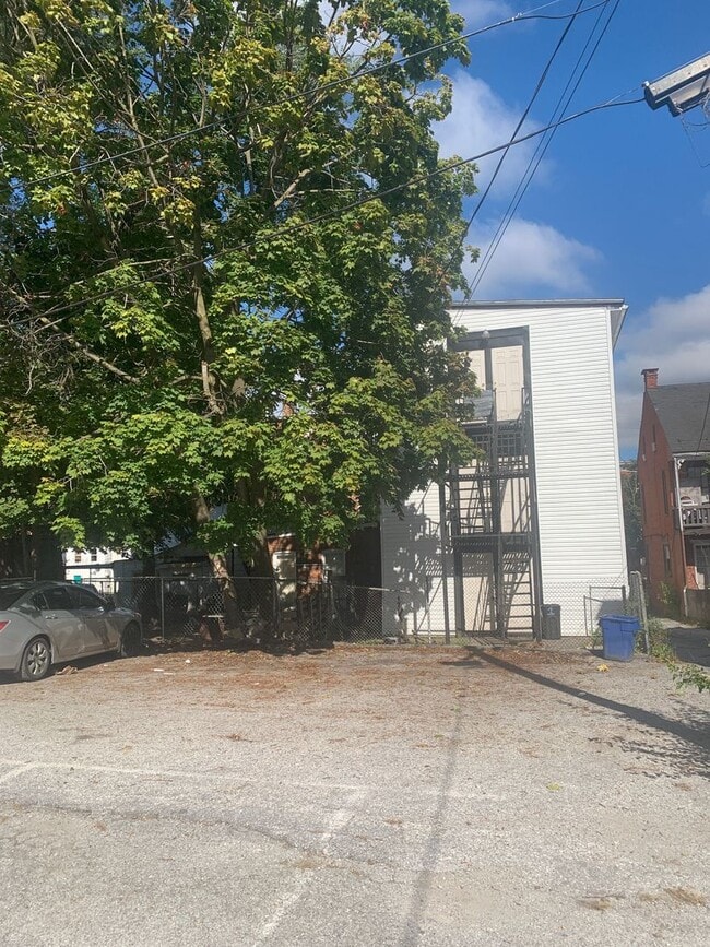222 E Philadelphia St in York, PA - Building Photo - Building Photo