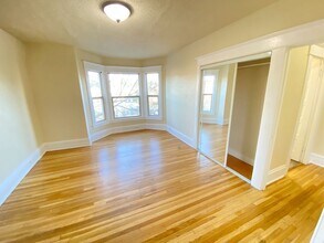 Casa Del Rey in Seattle, WA - Building Photo - Building Photo