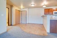 Waterstone Apartments in Moorhead, MN - Building Photo - Building Photo