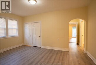 759 Parent Ave in Windsor, ON - Building Photo - Building Photo