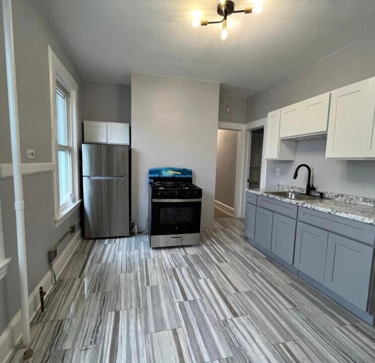 904 S 20th St, Unit 3 in Newark, NJ - Building Photo