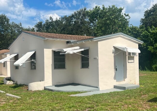 property at 480 NE 162nd St