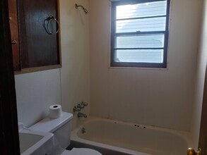 1706 W Washington St in Greenville, SC - Building Photo - Building Photo