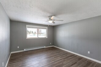 3507 E 57th Ave in Spokane, WA - Building Photo - Building Photo