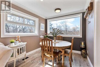 504 Sandbrook Rd in Oakville, ON - Building Photo - Building Photo