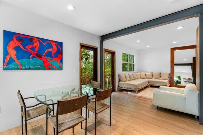 226 Jefferson Ave in Miami Beach, FL - Building Photo - Building Photo
