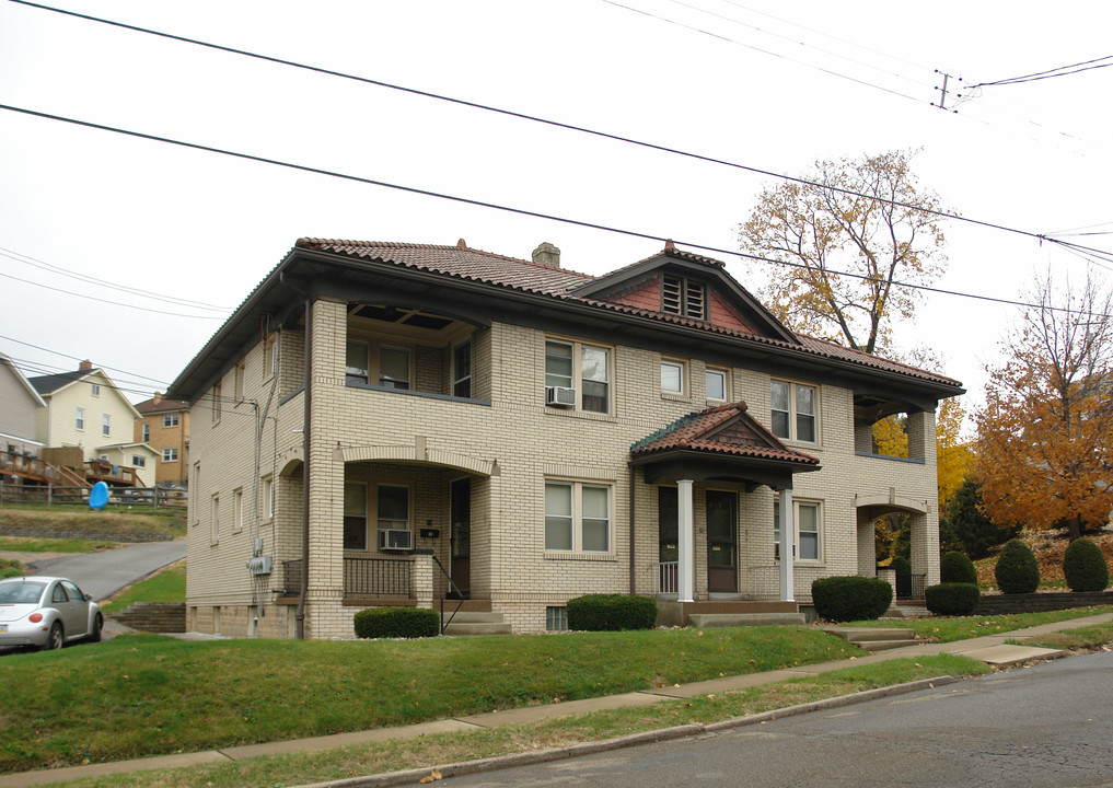 25 Jamaica Ave in Pittsburgh, PA - Foto de edificio