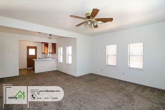 2214 Waldon St in Redding, CA - Building Photo - Building Photo