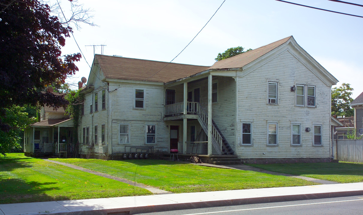 94-96 Central St in Foxboro, MA - Building Photo