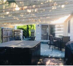 4 Hathorn St, Unit House in Saratoga Springs, NY - Building Photo - Building Photo