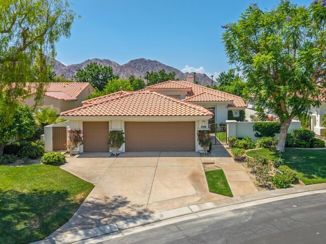 57461 Spanish Hills Ln in La Quinta, CA - Building Photo - Building Photo