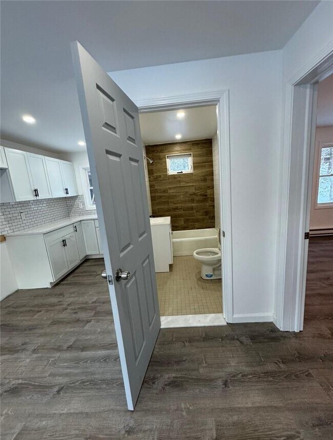 52 Sarine Rd in Wurtsboro, NY - Building Photo - Building Photo