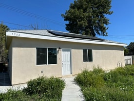 1542 W Virginia St in San Bernardino, CA - Building Photo