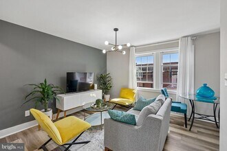 2107 Fort Davis St SE in Washington, DC - Building Photo - Building Photo