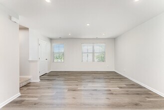 1105 Canando St in Charlotte, NC - Building Photo - Building Photo