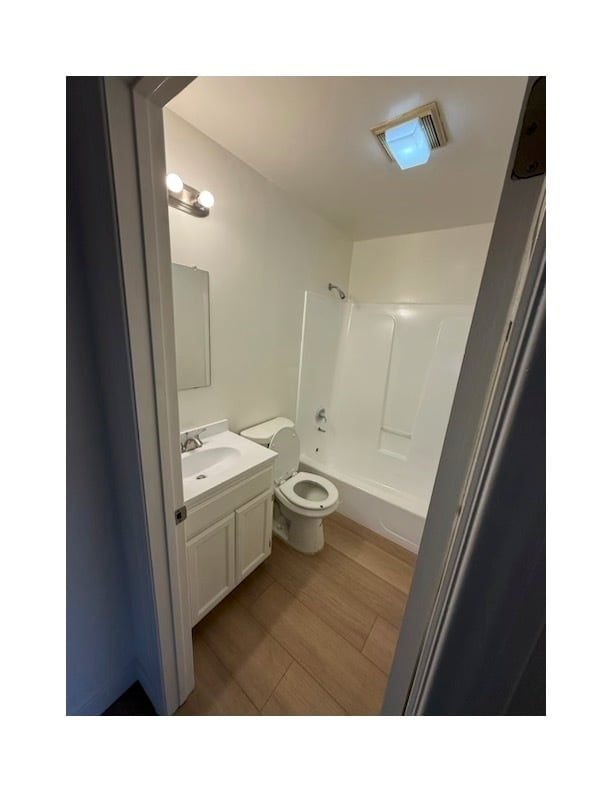 2225 Marathon St, Unit UnitB in Los Angeles, CA - Building Photo - Building Photo