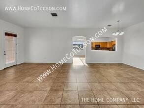 1061 S Seldon Pl in Vail, AZ - Building Photo - Building Photo