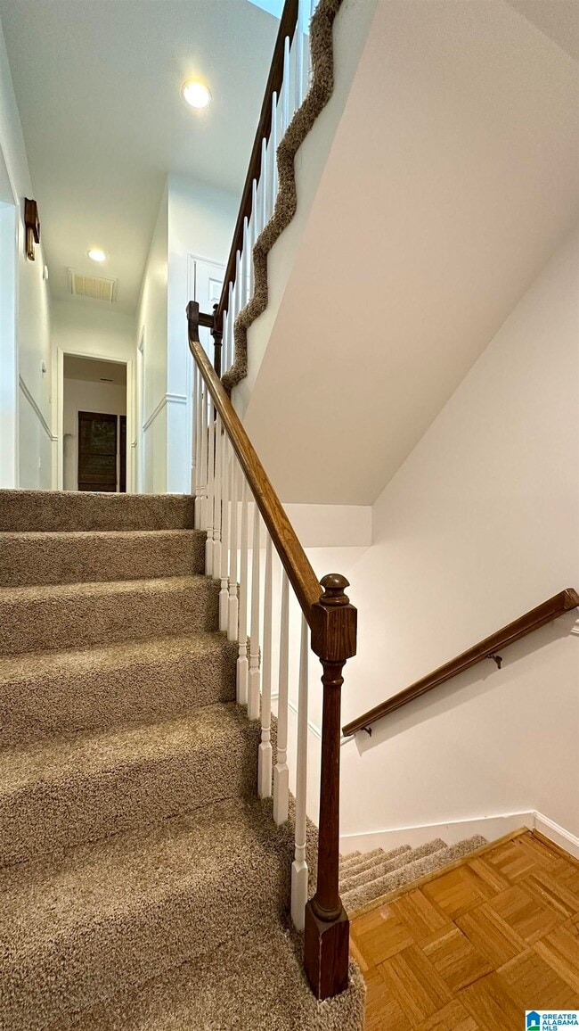 103 Meadow Croft Cir in Birmingham, AL - Building Photo - Building Photo