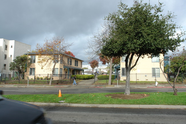 Just Listed | 2 Fourplexes on 2 Lots in Berkeley, CA - Building Photo - Building Photo