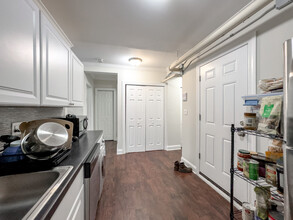 2131 W Giddings St in Chicago, IL - Building Photo - Building Photo