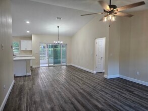 11661 N Kenlake Cir in Citrus Springs, FL - Building Photo - Building Photo